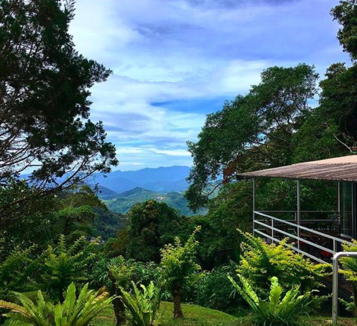 J Residence Kundasang Экстерьер фото