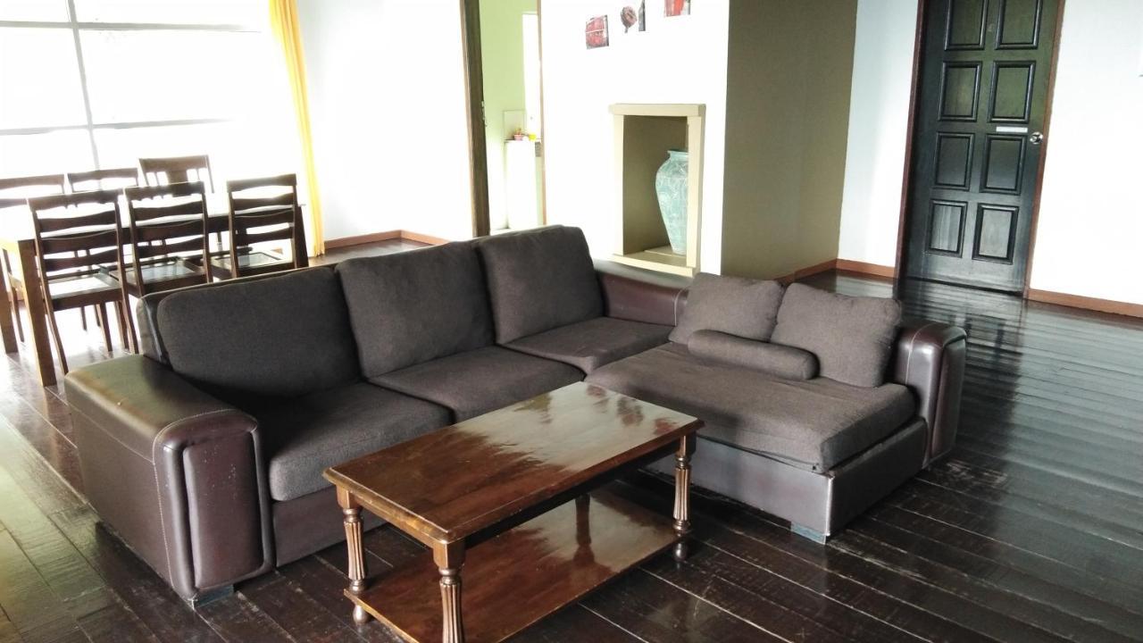 J Residence Kundasang Экстерьер фото