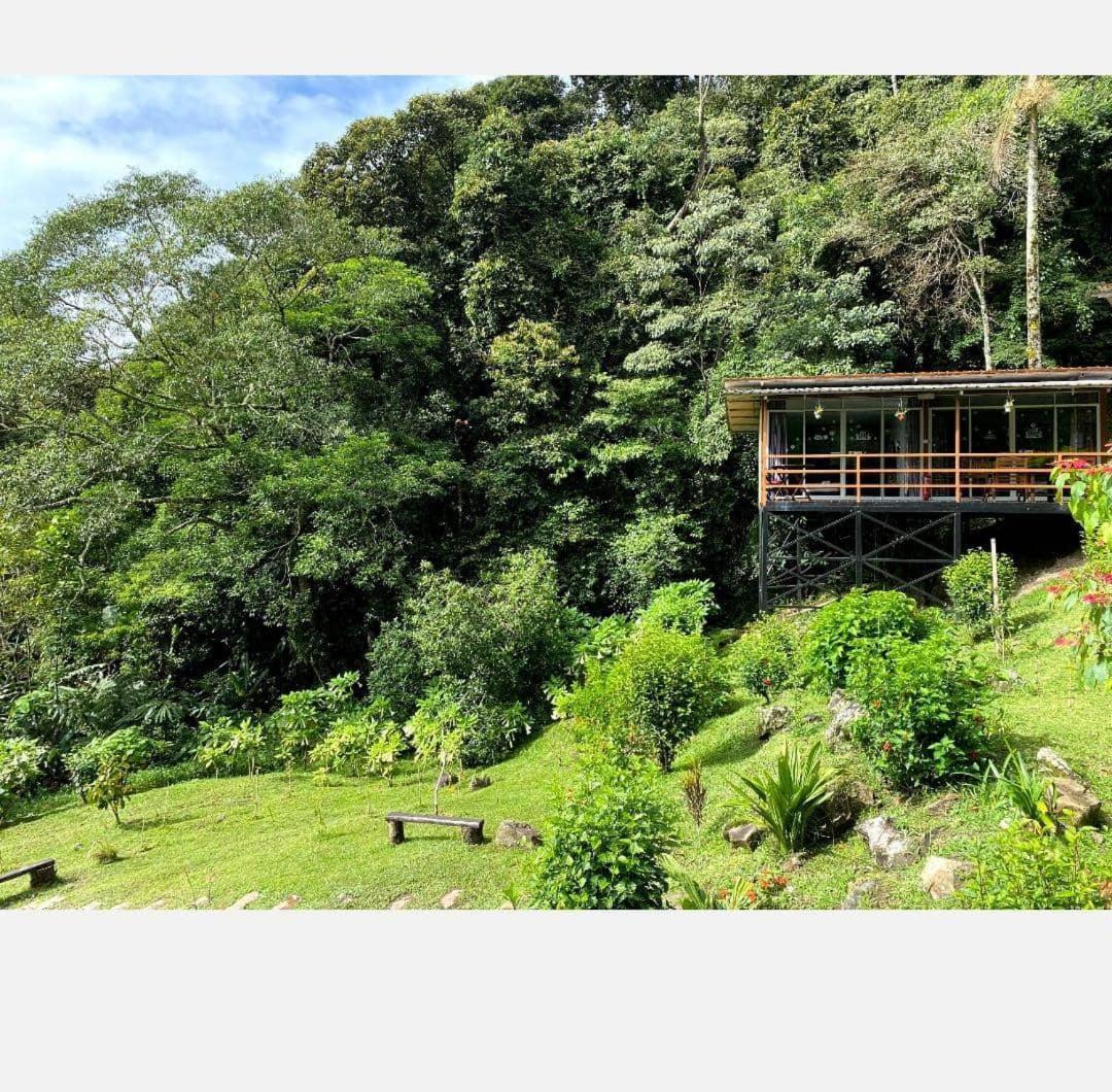 J Residence Kundasang Экстерьер фото