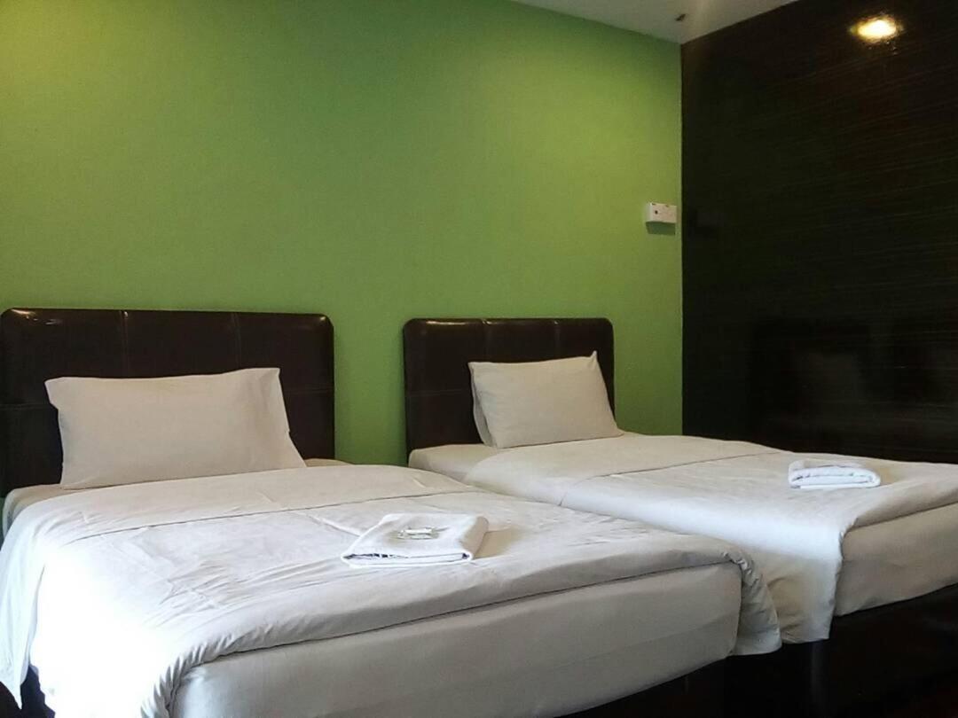 J Residence Kundasang Номер фото